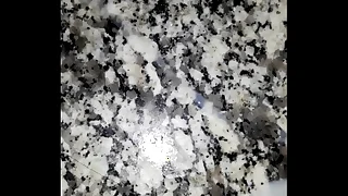 Otra mastubada antes de entrar a la ducha